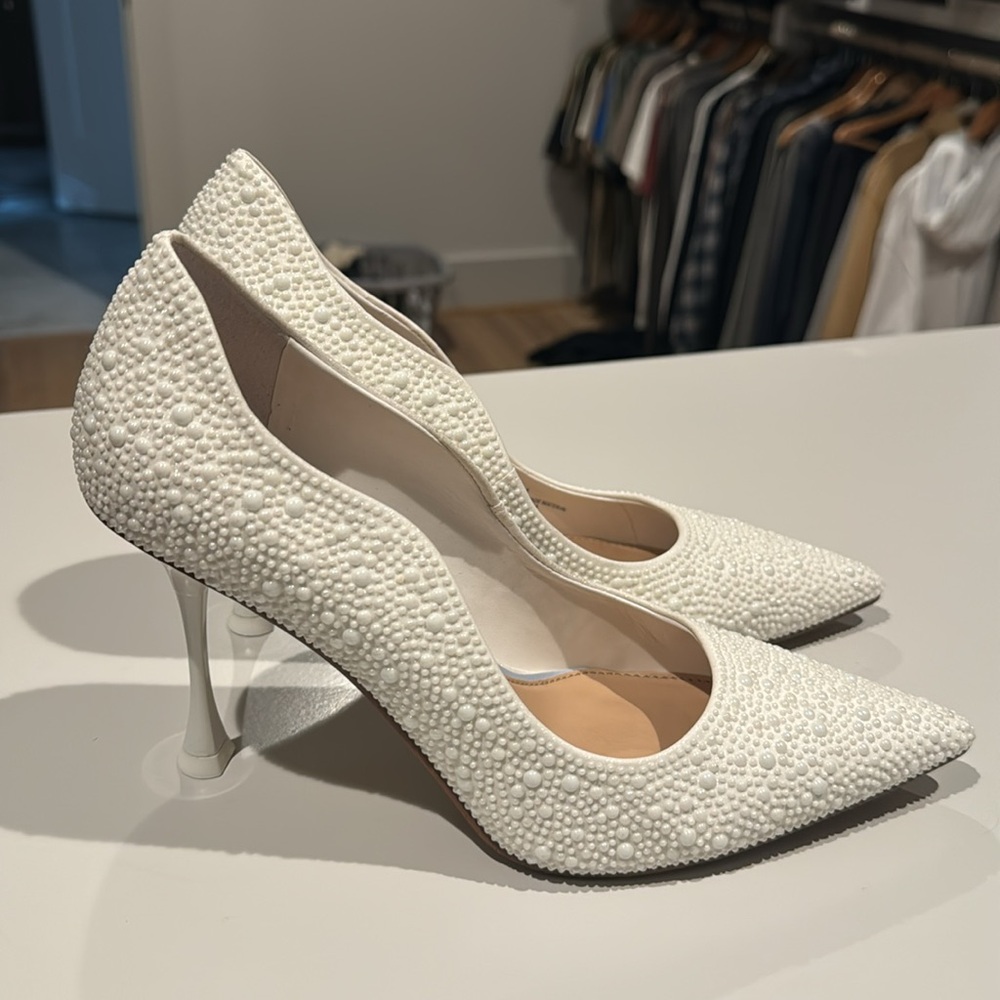 Gianni Bini bridal collection Thea three pearl scalloped pointed heels